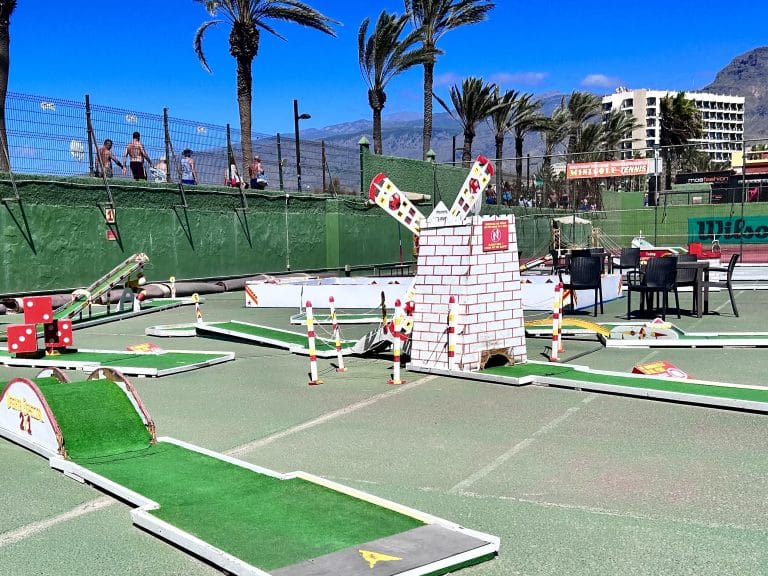 Bono descuento minigolf